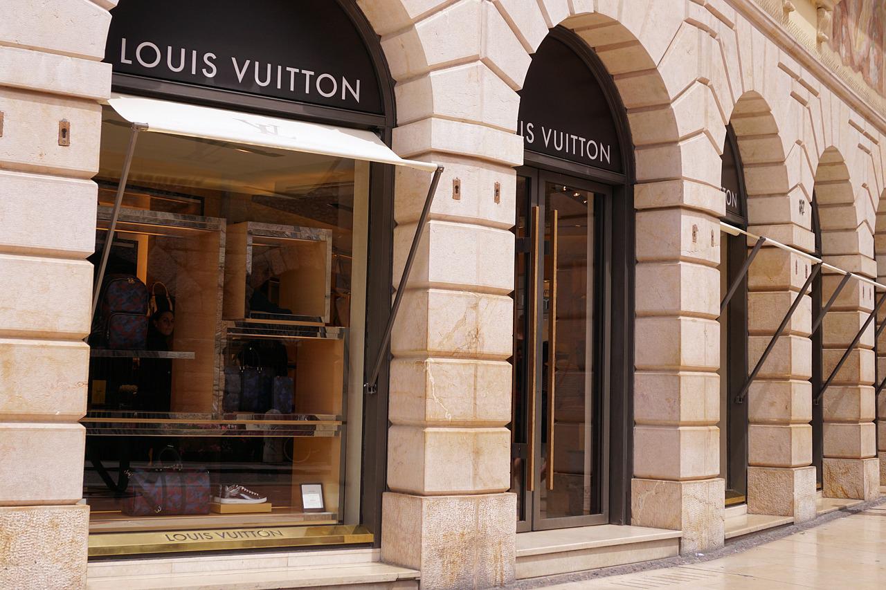 Louis Vuitton Cruise 2023 kollekció